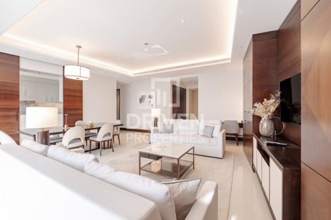 Apartment in The Address Sky View Towers, Downtown Dubai (Downtown Burj Dubai), Dubai 3 bedrooms, 187.76 sq.m. № 145121 - photo 5