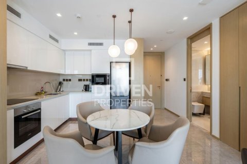 Снять в аренду квартиру в Address Harbour Point, Dubai Creek Harbour (The Lagoons), Дубай: 1 спальня, 73.11м², № 145641 - фото 7