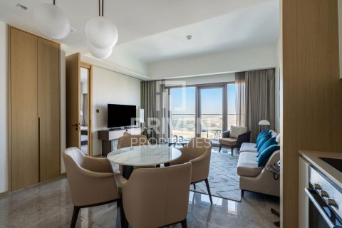 Снять в аренду квартиру в Address Harbour Point, Dubai Creek Harbour (The Lagoons), Дубай: 1 спальня, 73.11м², № 145641 - фото 4