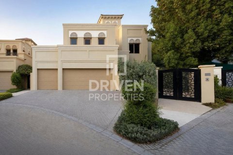 Villa en Jasmine Leaf, Al Barari, Dubai, 6 dormitorios, 1017.57 m², № 144741 - foto 28