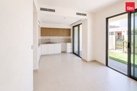 Villa à Dubai, 3 chambres, 129.9 m², № 143824