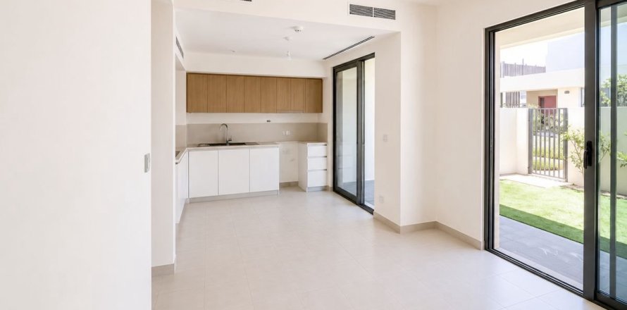Villa à Dubai, 3 chambres, 129.9 m², № 143824