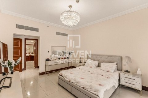 Apartment in Golden Mile, Palm Jumeirah, Dubai 2 bedrooms, 167.97 sq.m. № 144961 - photo 8
