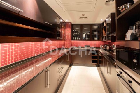 Penthouse in Downtown Dubai (Downtown Burj Dubai), Dubai 4 bedrooms, 429 sq.m. № 143529 - photo 24