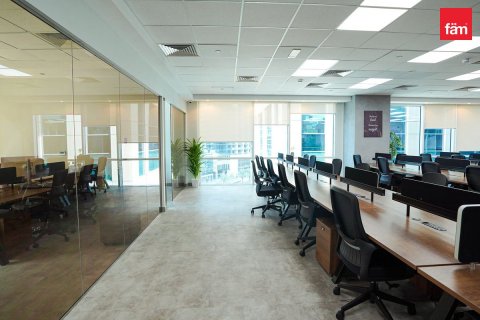 Office in Business Bay, Dubai 181.4 sq.m. № 143702 - photo 6
