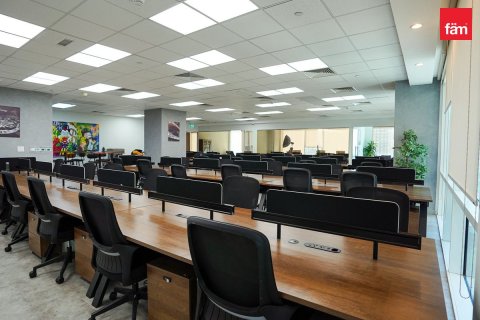 Office in Business Bay, Dubai 181.4 sq.m. № 143702 - photo 19