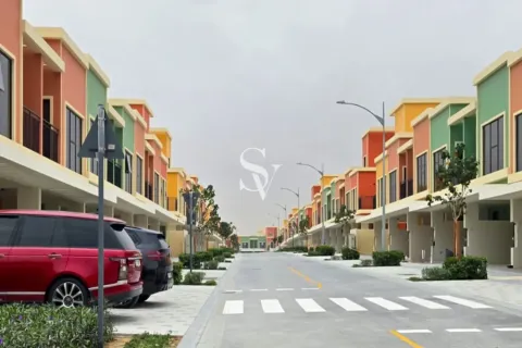 Maison de ville à Damac Lagoons, Dubai, 5 chambres, 287 m², № 113384