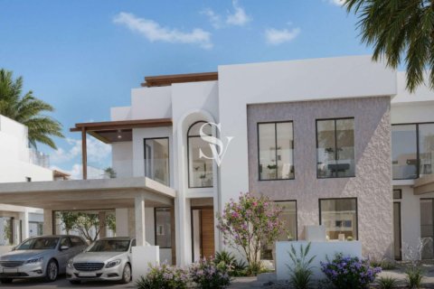 Таунхаус в Dubai South (Dubai World Central), Дубай, 4 спальни, 302м², № 113344