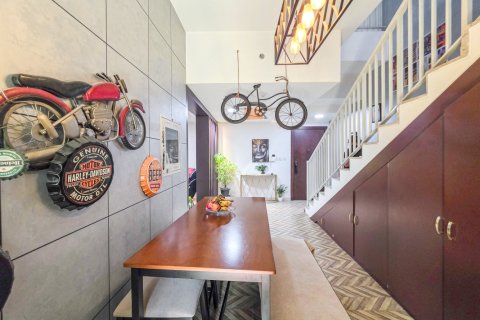 Appartement à Dubai Sports City, Dubai, 2 chambres, 191 m², № 143591 - photo 4