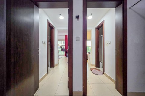 Appartement à Dubai Sports City, Dubai, 2 chambres, 191 m², № 143591 - photo 13