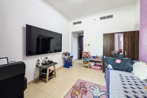 Appartement à Dubai Sports City, Dubai, 2 chambres, 191 m², № 143591 - photo 15