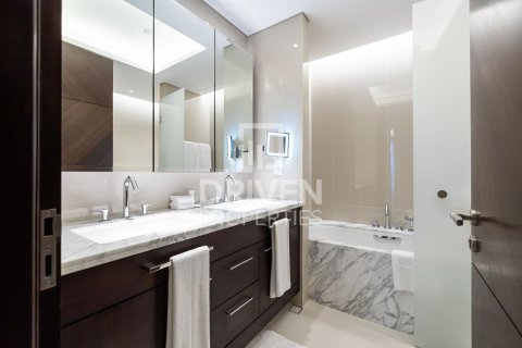 Apartment in The Address Sky View Towers, Downtown Dubai (Downtown Burj Dubai), Dubai 3 bedrooms, 225.94 sq.m. № 145587 - photo 17
