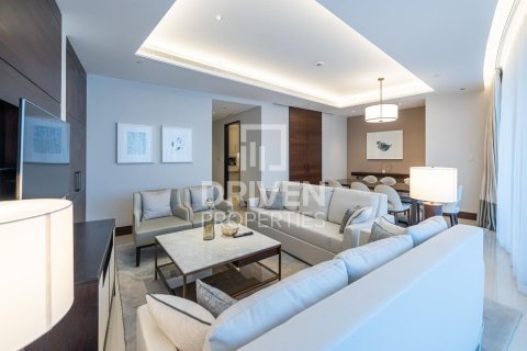 Apartment in The Address Sky View Towers, Downtown Dubai (Downtown Burj Dubai), Dubai 3 bedrooms, 225.94 sq.m. № 145587