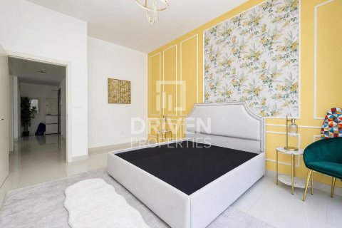 Apartment in BLVD Crescent, Downtown Dubai (Downtown Burj Dubai), Dubai 1 bedroom, 107.67 sq.m. № 145345 - photo 7