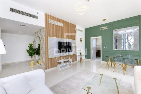 Apartment in BLVD Crescent, Downtown Dubai (Downtown Burj Dubai), Dubai 1 bedroom, 107.67 sq.m. № 145345 - photo 3