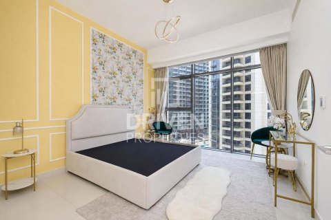 Apartment in BLVD Crescent, Downtown Dubai (Downtown Burj Dubai), Dubai 1 bedroom, 107.67 sq.m. № 145345 - photo 9