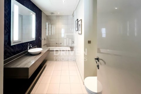 Apartment in DAMAC Towers by Paramount, Business Bay, Dubai 1 bedroom, 87.33 sq.m. № 145089 - photo 10