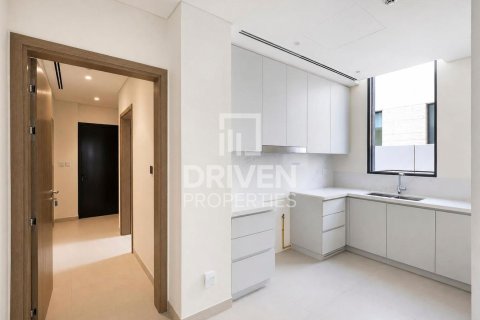 Villa in Dubai Hills Estate, Dubai 5 bedrooms, 649.02 sq.m. № 145043 - photo 6