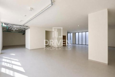 Villa in Dubai Hills Estate, Dubai 5 bedrooms, 649.02 sq.m. № 145043 - photo 20