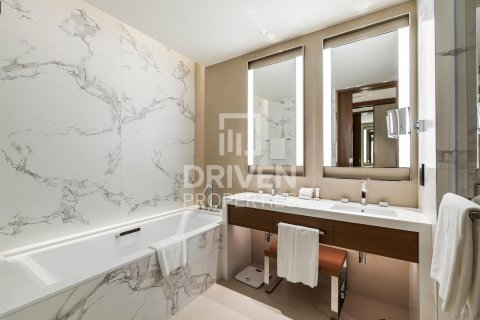 Apartment in The Address Residences Dubai Opera, Downtown Dubai (Downtown Burj Dubai), Dubai 2 bedrooms, 114.18 sq.m. № 145058 - photo 10