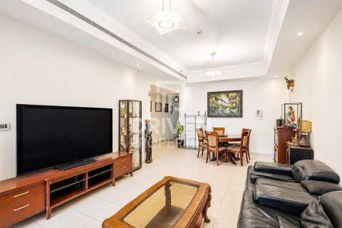 Appartement à Churchill Towers, Business Bay, Dubai, 2 chambres, 136.75 m², № 144688 - photo 4