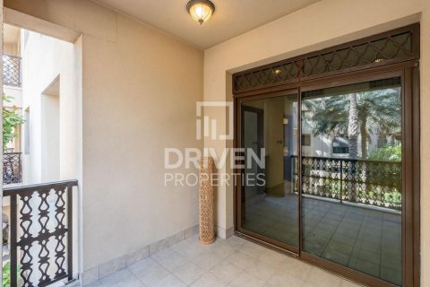 Apartment in Downtown Dubai (Downtown Burj Dubai), Dubai 1 bedroom, 74.88 sq.m. № 145352 - photo 15