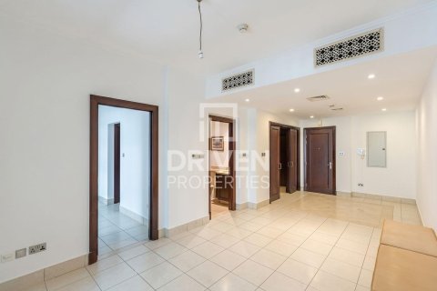 Apartment in Downtown Dubai (Downtown Burj Dubai), Dubai 1 bedroom, 74.88 sq.m. № 145352 - photo 4