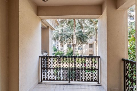 Apartment in Downtown Dubai (Downtown Burj Dubai), Dubai 1 bedroom, 74.88 sq.m. № 145352 - photo 12