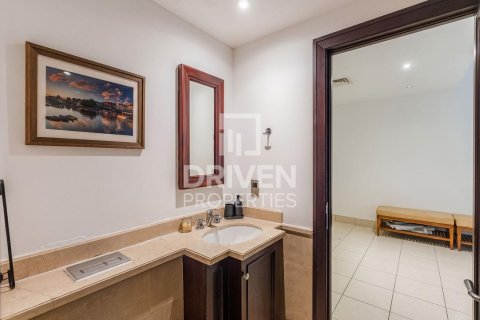 Apartment in Downtown Dubai (Downtown Burj Dubai), Dubai 1 bedroom, 74.88 sq.m. № 145352 - photo 10