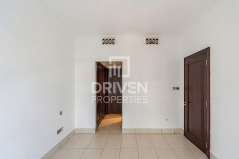 Apartment in Downtown Dubai (Downtown Burj Dubai), Dubai 1 bedroom, 74.88 sq.m. № 145352 - photo 9