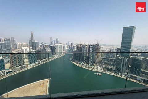Apartment in Business Bay, Dubai 2 bedrooms, 135.7 sq.m. № 143909 - photo 9