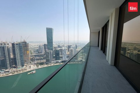 Apartment in Business Bay, Dubai 2 bedrooms, 135.7 sq.m. № 143909 - photo 12