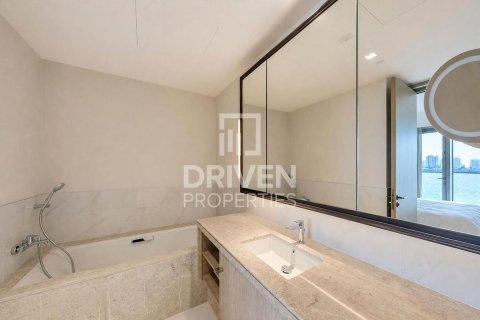 Appartement à Address Harbour Point, Dubai Creek Harbour (The Lagoons), Dubai, 1 chambre, 80.92 m², № 144687 - photo 9