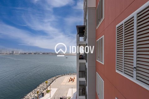 Снять в аренду квартиру в La Mer, Джумейра, Дубай: 2 спальни, 118.08м², № 144068 - фото 15