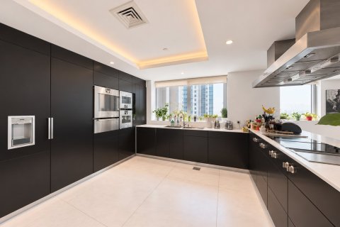 Penthouse in Business Bay, Dubai 4 bedrooms, 602.01 sq.m. № 145763 - photo 9