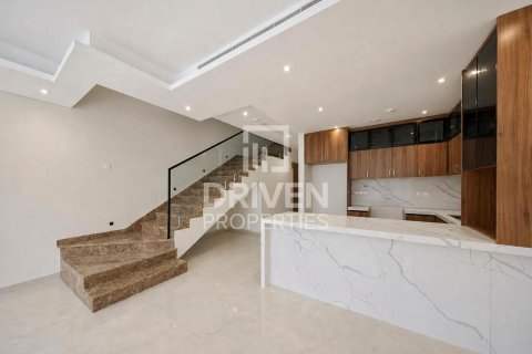 Townhouse in Al Furjan, Dubai 4 bedrooms, 166.2 sq.m. № 145551 - photo 11