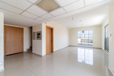 Appartement à Jumeirah Village Triangle, Dubai, 2 chambres, 176 m², № 143550 - photo 4