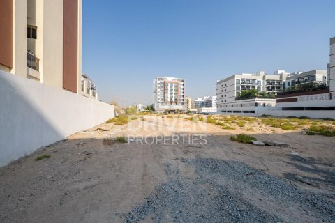 Land in Al Warsan, Dubai 2420.87 sq.m. № 145003 - photo 10