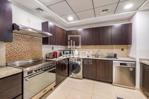 Apartment in The Crescent, Palm Jumeirah, Dubai 2 bedrooms, 181.72 sq.m. № 144446 - photo 13