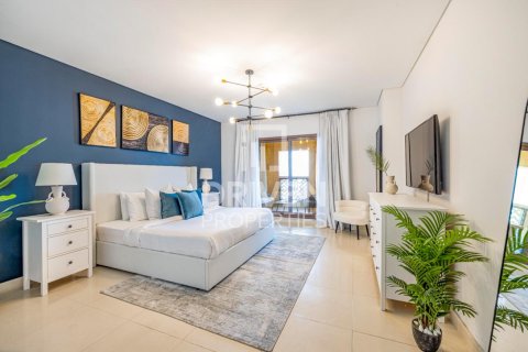 Apartment in The Crescent, Palm Jumeirah, Dubai 2 bedrooms, 181.72 sq.m. № 144446 - photo 5