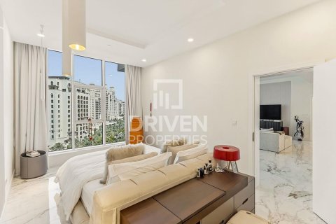 Apartment in Oceana, Palm Jumeirah, Dubai 2 bedrooms, 158.77 sq.m. № 145477 - photo 7