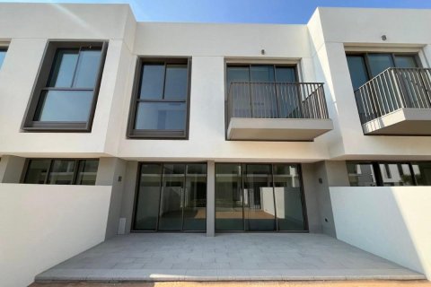 تاون هاوس في دبي 3 غرف نوم, 174 م² رقم 143958