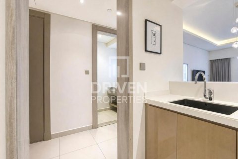 Apartment in DAMAC Towers by Paramount, Business Bay, Dubai 1 bedroom, 87.24 sq.m. № 145073 - photo 10