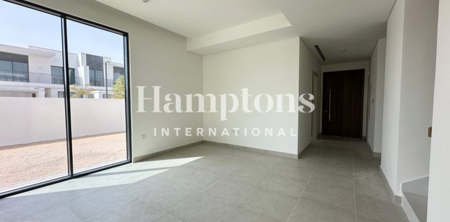 Townhouse in The Valley, Dubai 4 bedrooms, 229.47 sq.m. № 146000