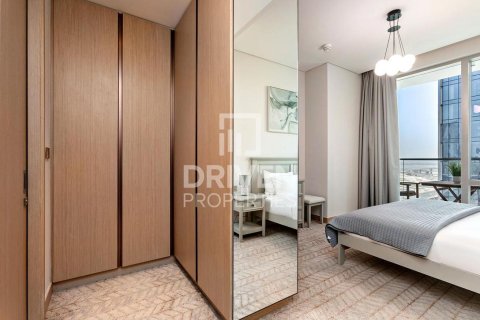 Apartment in Vida Residences Dubai Mall, Downtown Dubai (Downtown Burj Dubai), Dubai 1 bedroom, 76.09 sq.m. № 145323 - photo 9