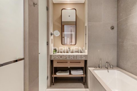 Apartment in Vida Residences Dubai Mall, Downtown Dubai (Downtown Burj Dubai), Dubai 1 bedroom, 76.09 sq.m. № 145323 - photo 18