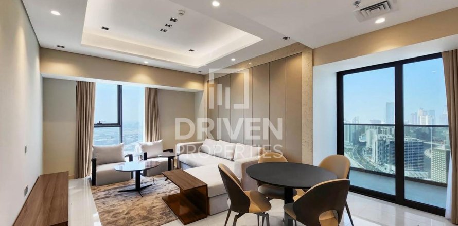 Appartement à Business Bay, Dubai, 2 chambres, 137.03 m², № 144745