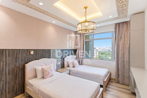 Apartment in The Views, Dubai 2 bedrooms, 116.04 sq.m. № 145355 - photo 7