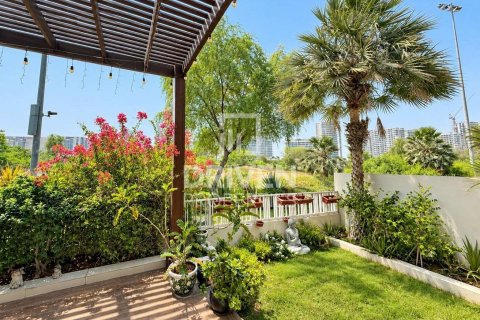 Villa in Club Villas at Dubai Hills, Dubai Hills Estate, Dubai 4 bedrooms, 323.12 sq.m. № 145164 - photo 24