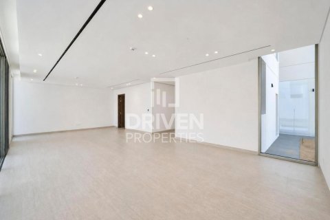 Villa in Jumeirah Park, Dubai 5 bedrooms, 547.57 sq.m. № 145235 - photo 6